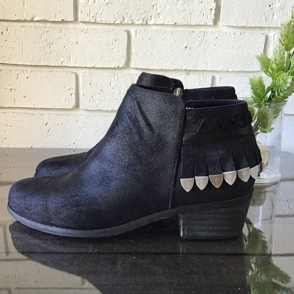 Okeysi Black Suede Metal Fringe Ankle Booties - Picture 5 of 12